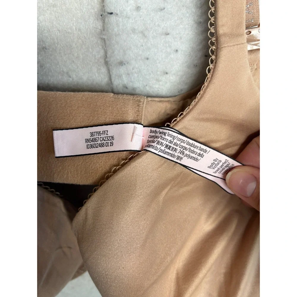 Victorias Secret Body By Victoria Perfect Coverage Bra Tan Nude 34DDD 387795-FFZ